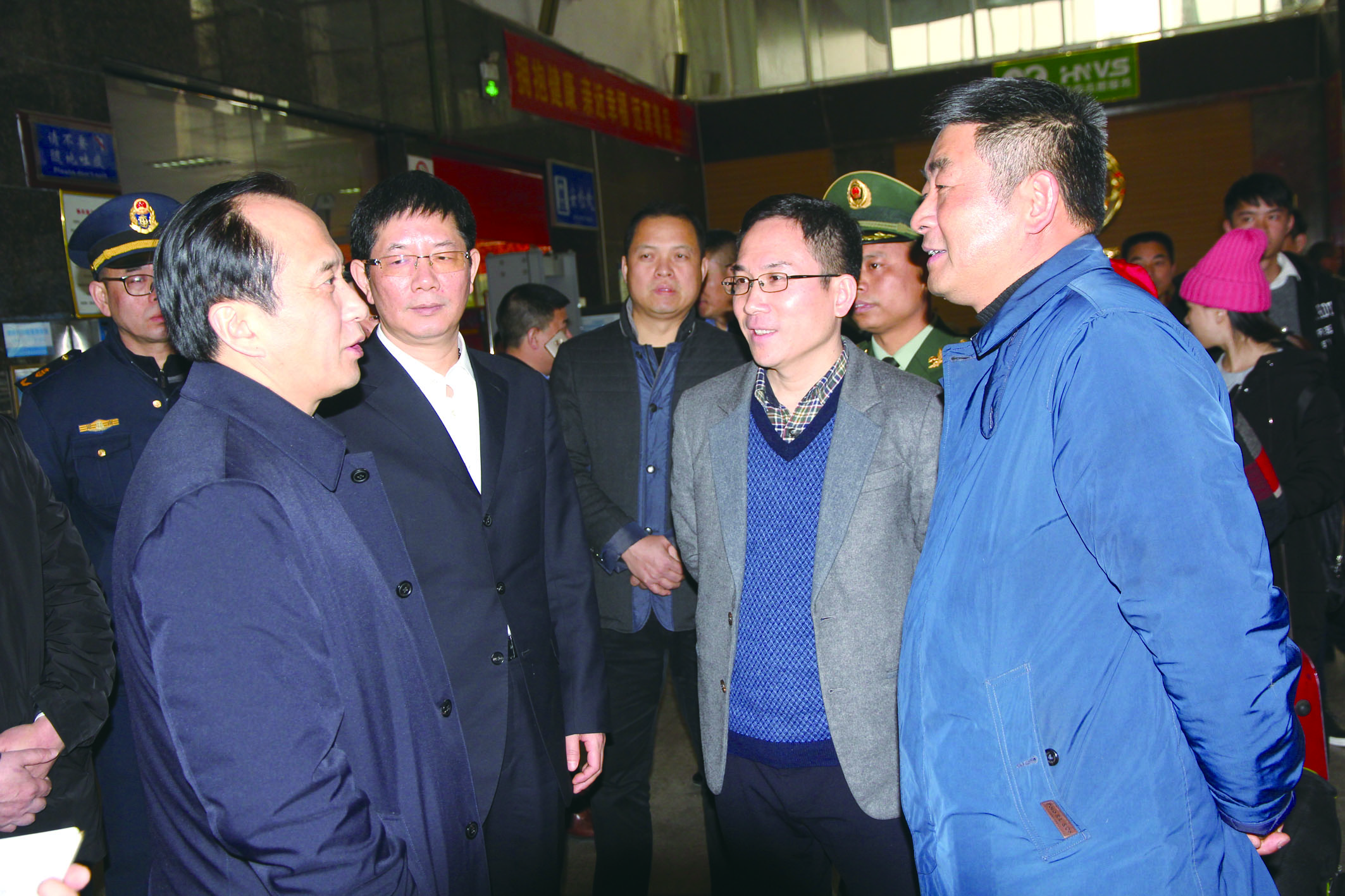 2月8日，副省長、省公安廳廳長許顯輝來我司督導(dǎo)安全生產(chǎn)工作